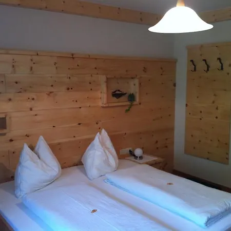 Und Edelweiss Couette-café 3*