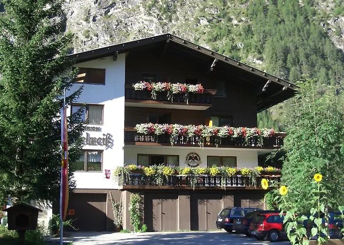 Pension Und Apartment Edelweiss Bed & Breakfast Heiligenblut