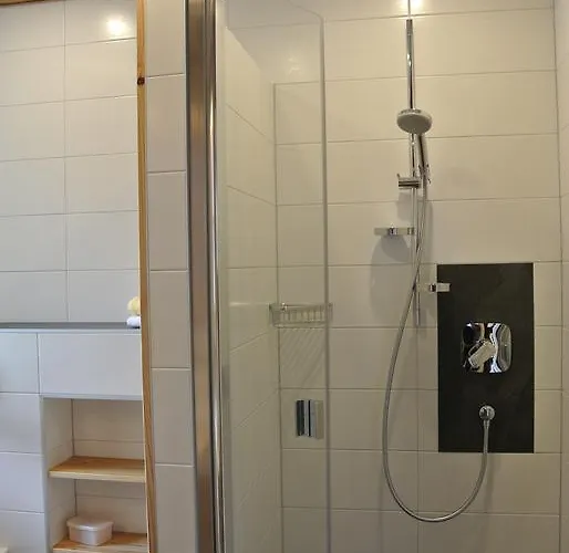 Pension Und Apartment Edelweiss 3* Heiligenblut